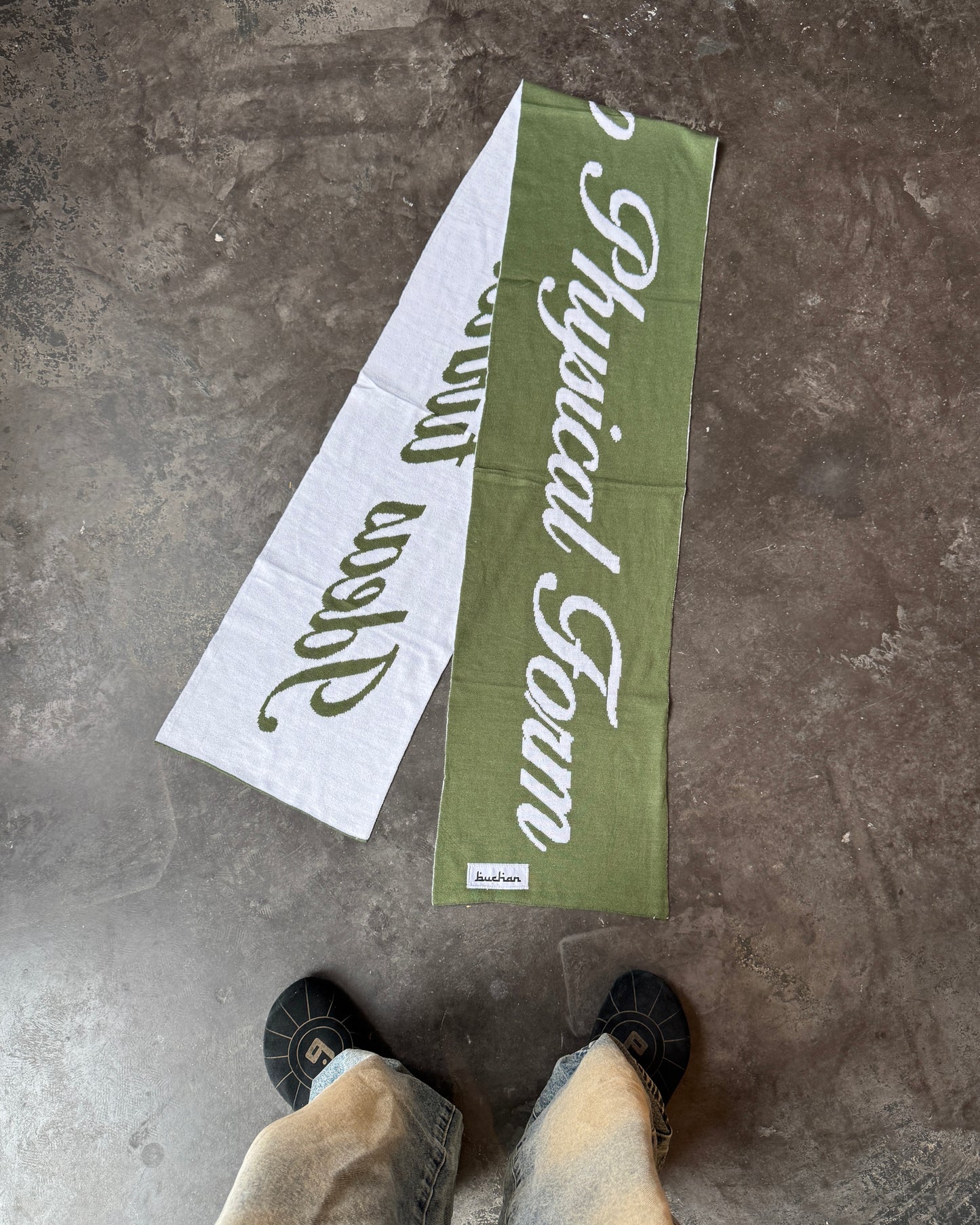 Quote Scarf - Green