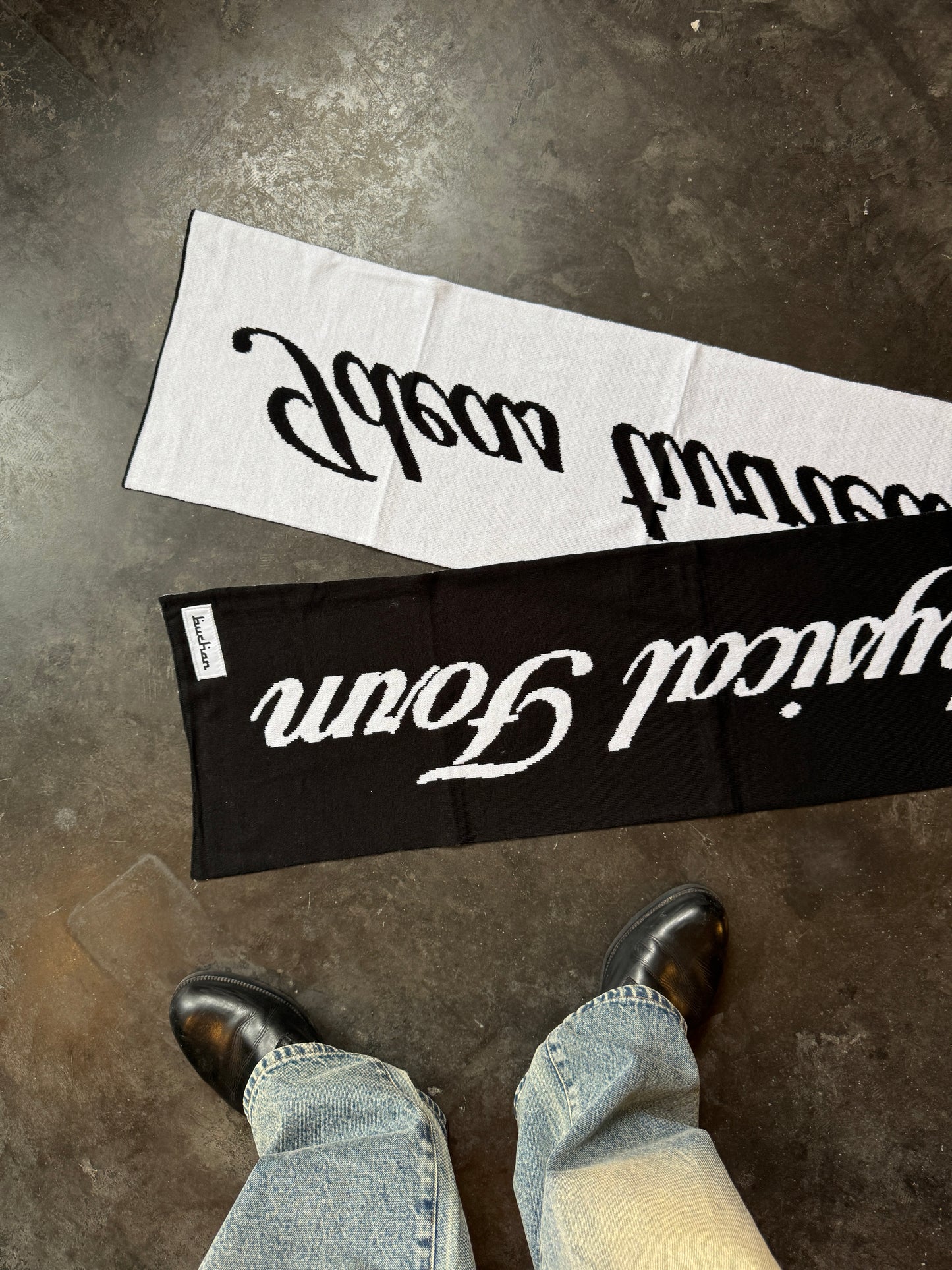 Quote Scarf - Black
