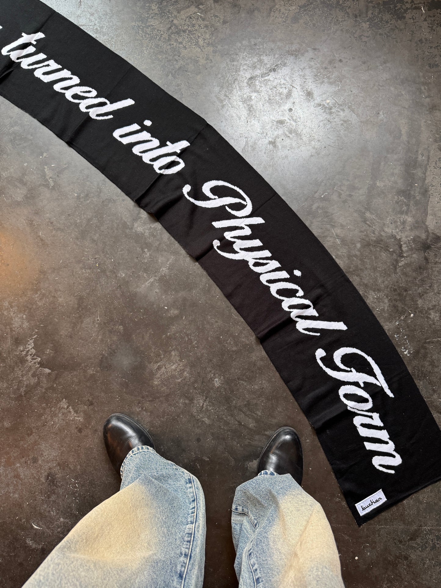 Quote Scarf - Black