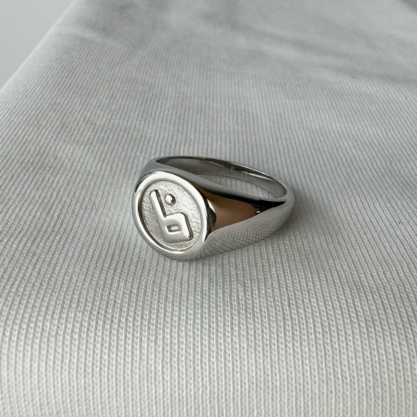 Buchan B Ring